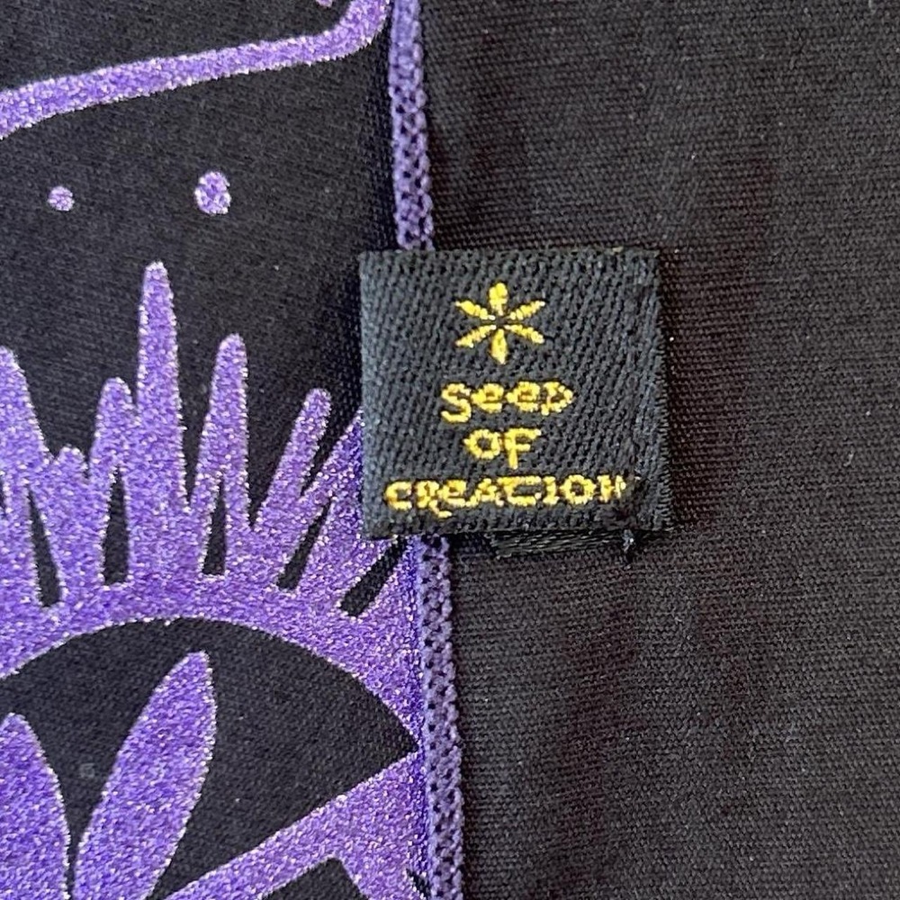 Gothic Ritual Tea Cloth - Picture 3 of 3